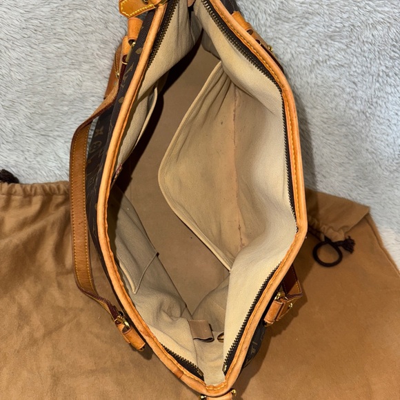 Louis Vuitton Monogram Estrella MM - Picture 10 of 16